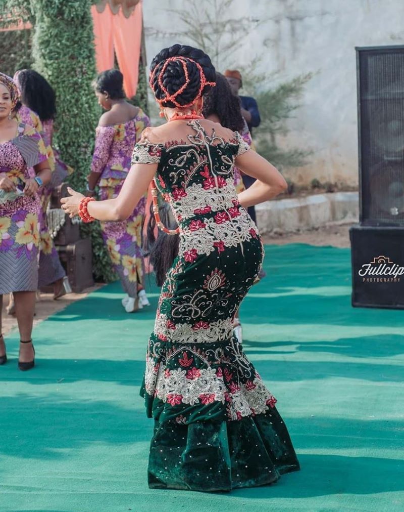 Igbo Bride in her traditional George Dress