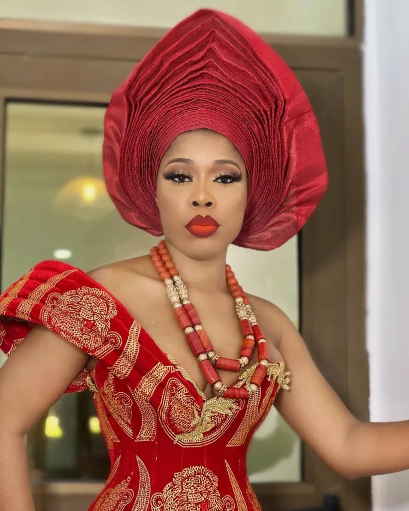 Bride in her Isiagu dress and traditional accessories