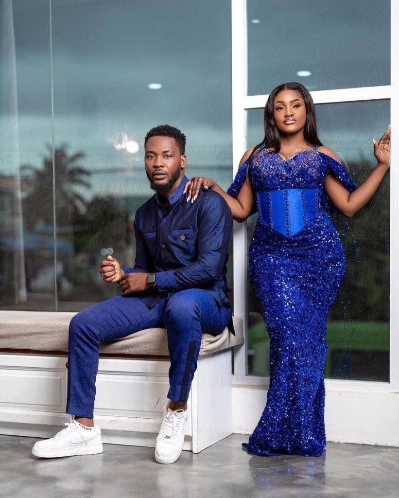 Couple in Blue-Themed Attire for Pre-wedding Shots